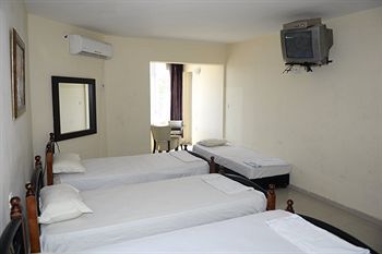 Privilege Hostel Эйлат Экстерьер фото